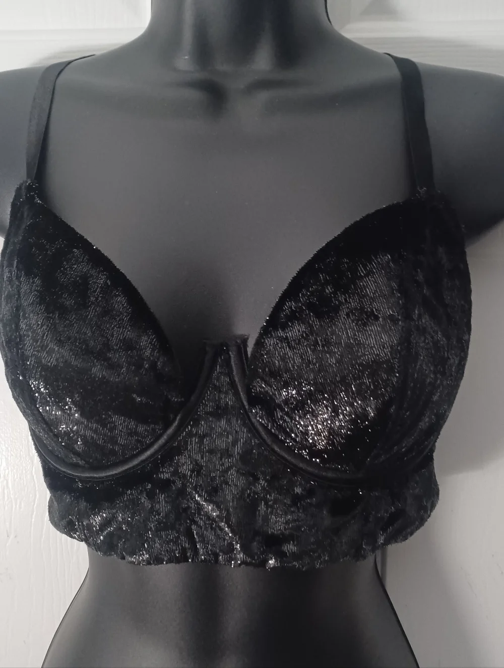Victoria's Secret Balconet Bra Sz 34D